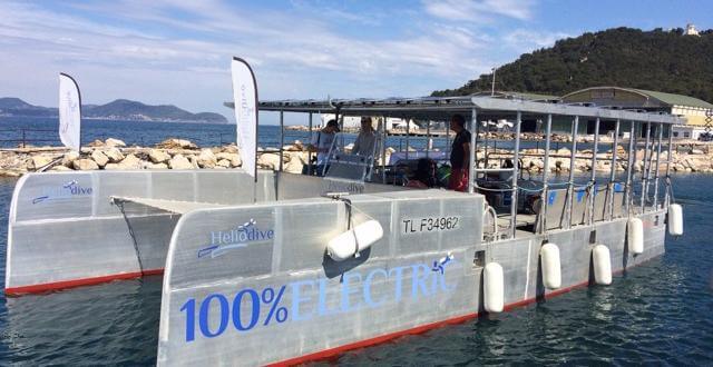 Heliodive Solar Catamaran