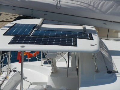 lagoon-380-removable-solar-system-with-perfix-375wp6